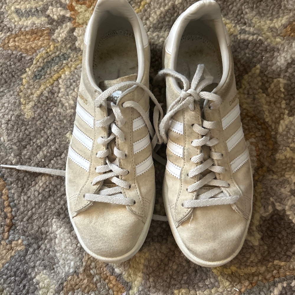 Adidas Campus tan size 7